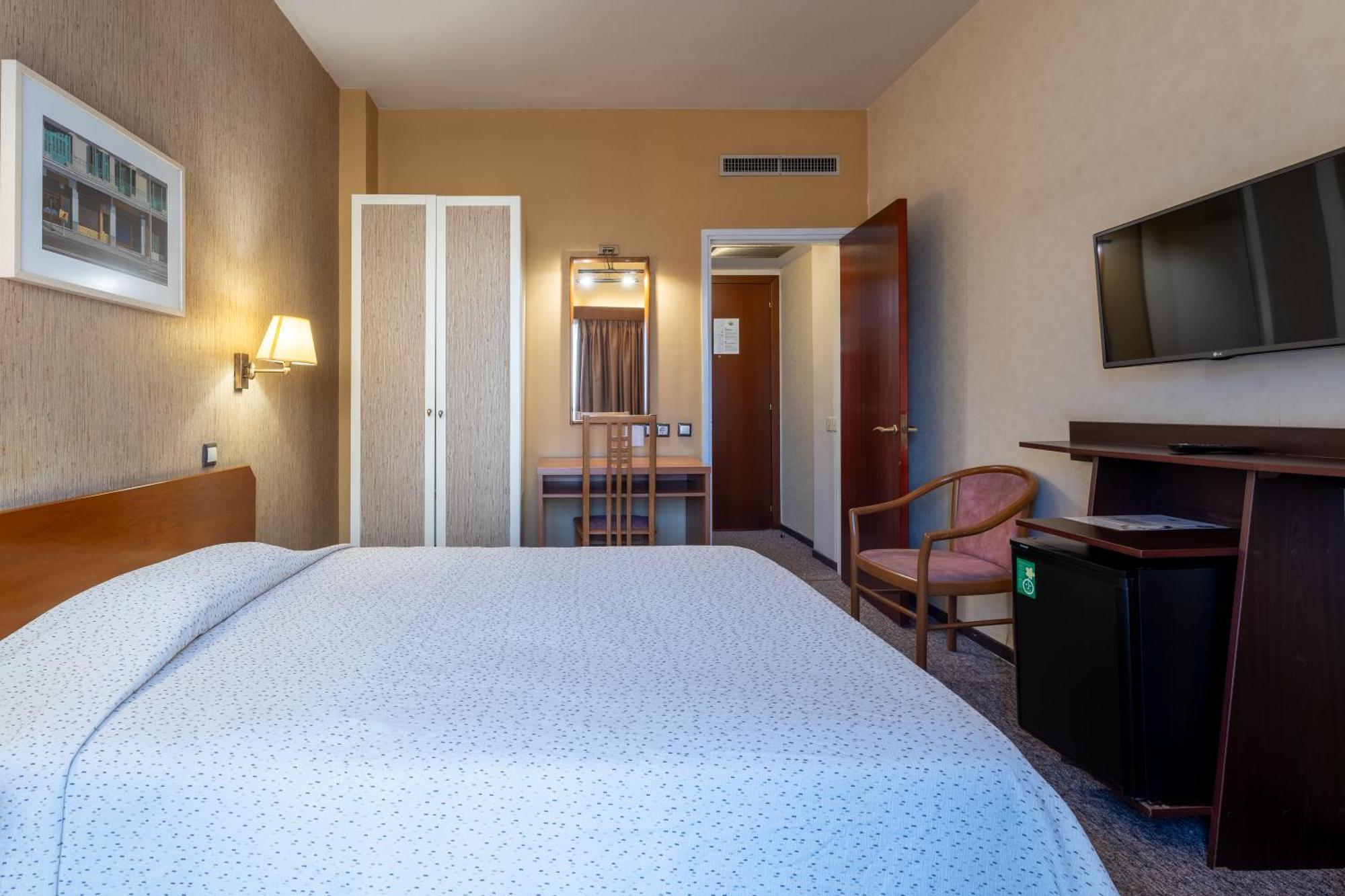 Queen Olga Hotel Салоніки Екстер'єр фото